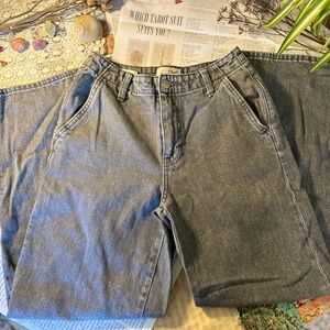 Universal Thread relaxed straight jeans